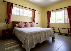 Surfers Beach Self Catering Chalets 2