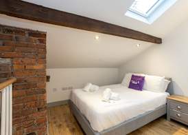 Pillo Rooms Apartments - Salford 4