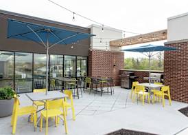 Home2 Suites By Hilton Indianapolis Airport 4