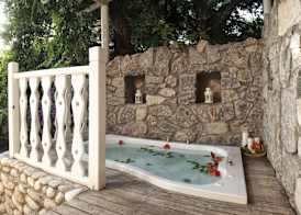 Nautical Hotel 5