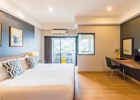 Alt Hotel Nana by UHG -Nearby Benjakitti Park & Queen Sirikit National Convention Center 5