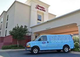 Hampton Inn & Suites Alexandria 2