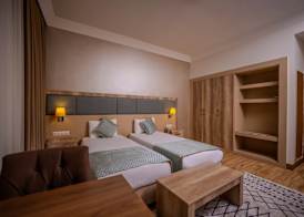 Mari Suites Hotel 4