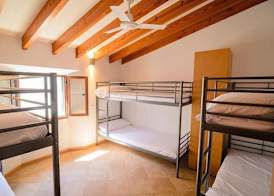 Embat - Hostel 2