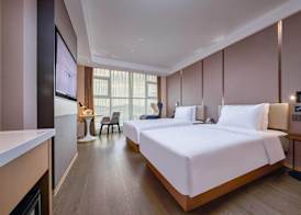 Howard Johnson By Wyndham Club Hotel Songshan Lake Dongguan 4