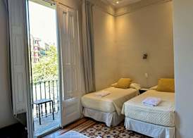 Casa Consell Gran Via, Guest House 3