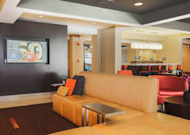 Courtyard Flint by Marriott 2