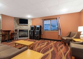 AmericInn by Wyndham Boscobel 3