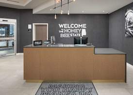 Hampton Inn & Suites Huntsville Downtown, Al 5