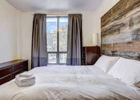 Destination Stays Griffintown Montreal 4