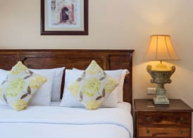 Al Hamra Village Hotel 4
