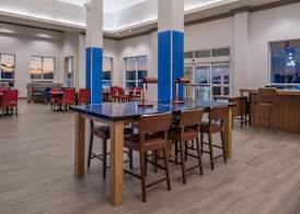 Holiday Inn Express MYSTIC - GROTON AREA by IHG 3