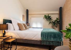 MH Apartments Central Sevilla 5