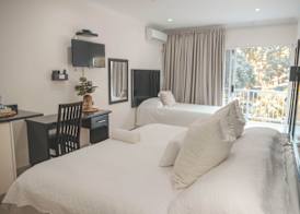Beside Still Waters Boutique Hotel 5