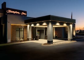 Hampton Inn - Springfield 5