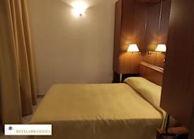 Hotel Ambasciata Venice - Atika & Atif 5