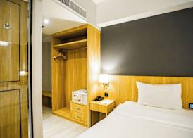 Days Inn by Wyndham Aonang Krabi 5