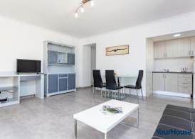 Acapulco Apartments 5
