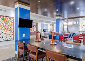 Holiday Inn Express & Suites ATCHISON by IHG 3