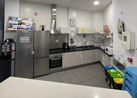 Downtown River Hostel 4