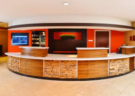 Courtyard by Marriott Denver Cherry Creek 2