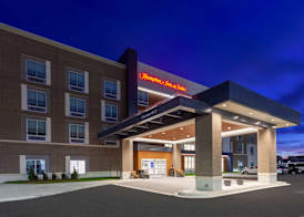 Hampton Inn & Suites Bloomfield Hills Detroit 2