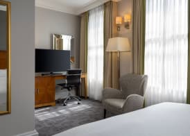 Delta Hotels by Marriott Birmingham 4