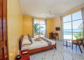 Double A Nungwi Beach Hotel 4