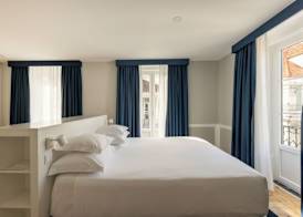 Esqina Apartments 4