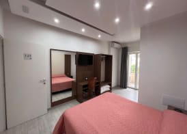 Hotel La Mela 5