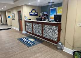 Days Inn by Wyndham Cedartown 4