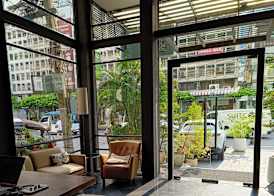 UNO Express Asoke Sukhumvit Bangkok 5