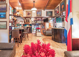 Hotel Casa Roland San Jose 4