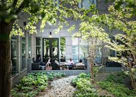 The Logan Philadelphia, Curio Collection by Hilton 3