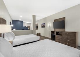 Best Western PLUS Revere Inn & Suites 3