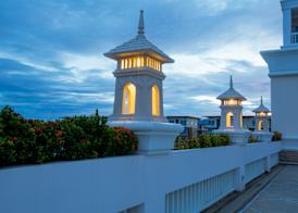 Grand Pacific Sovereign Resort & Spa 5