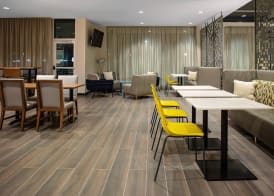 TownePlace Suites by Marriott Orlando Airport 2