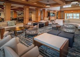 Delta Hotels by Marriott Huntington Mall 2