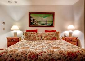 Seasons at Avon, A Vail Resorts Property 4