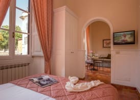 Aenea Inn 4