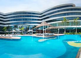 Conrad Manila 4