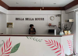 Bella Bella House 4