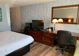Albany Airport Inn 4