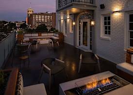 Wylie Hotel Atlanta, Tapestry Collection by Hilton 4