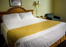 Travelodge by Wyndham St. Louis 3