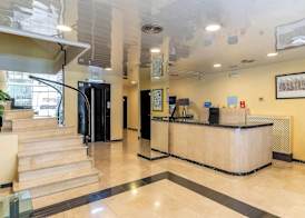 Aparthotel Bertrán 4