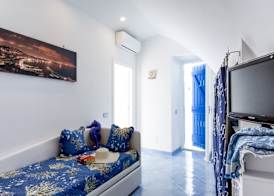 De Vivo Realty - Blue Angels Relais 5