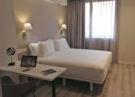 Bilbao City Center by abba Suites 5