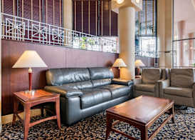 Quality Inn & Suites Tarpon Springs South 2