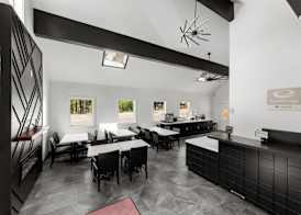 Econo Lodge Inn & Suites Heavenly Village Area 4